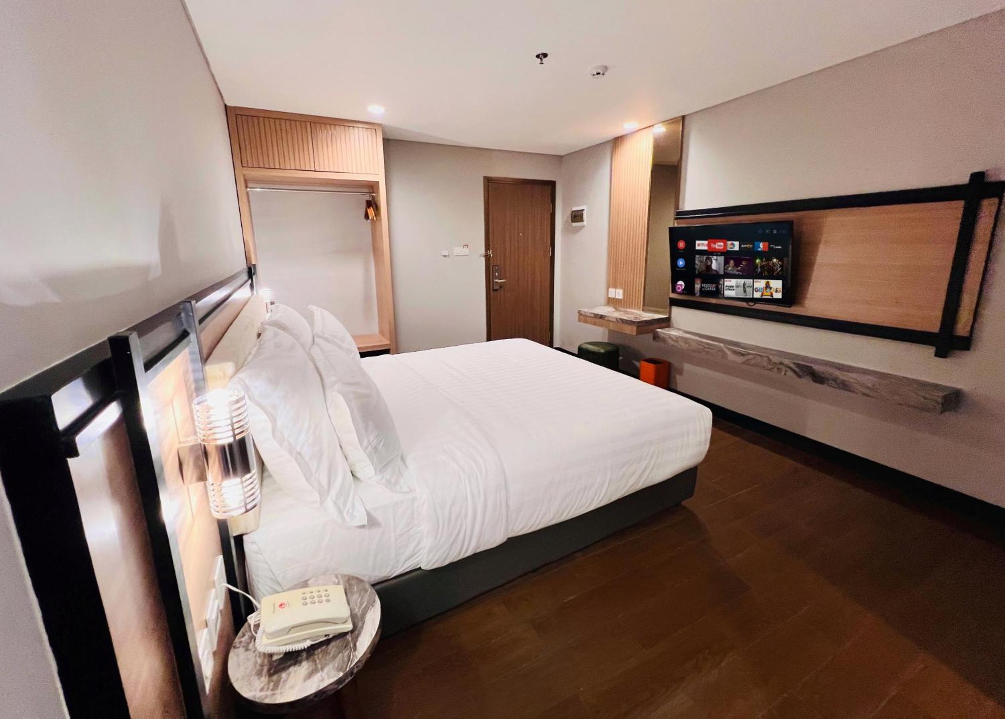 D'Primahotel Airport Sultan Hasanuddin Makassar Sudiang 外观 照片