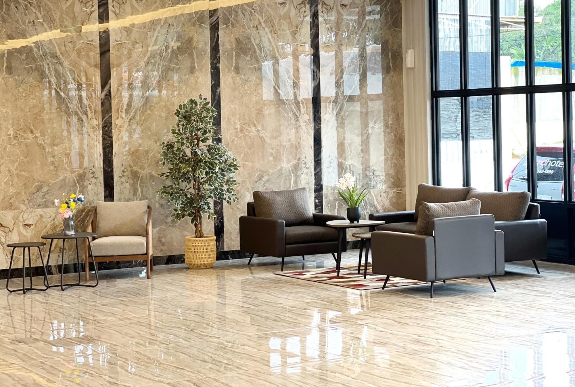 D'Primahotel Airport Sultan Hasanuddin Makassar Sudiang 外观 照片