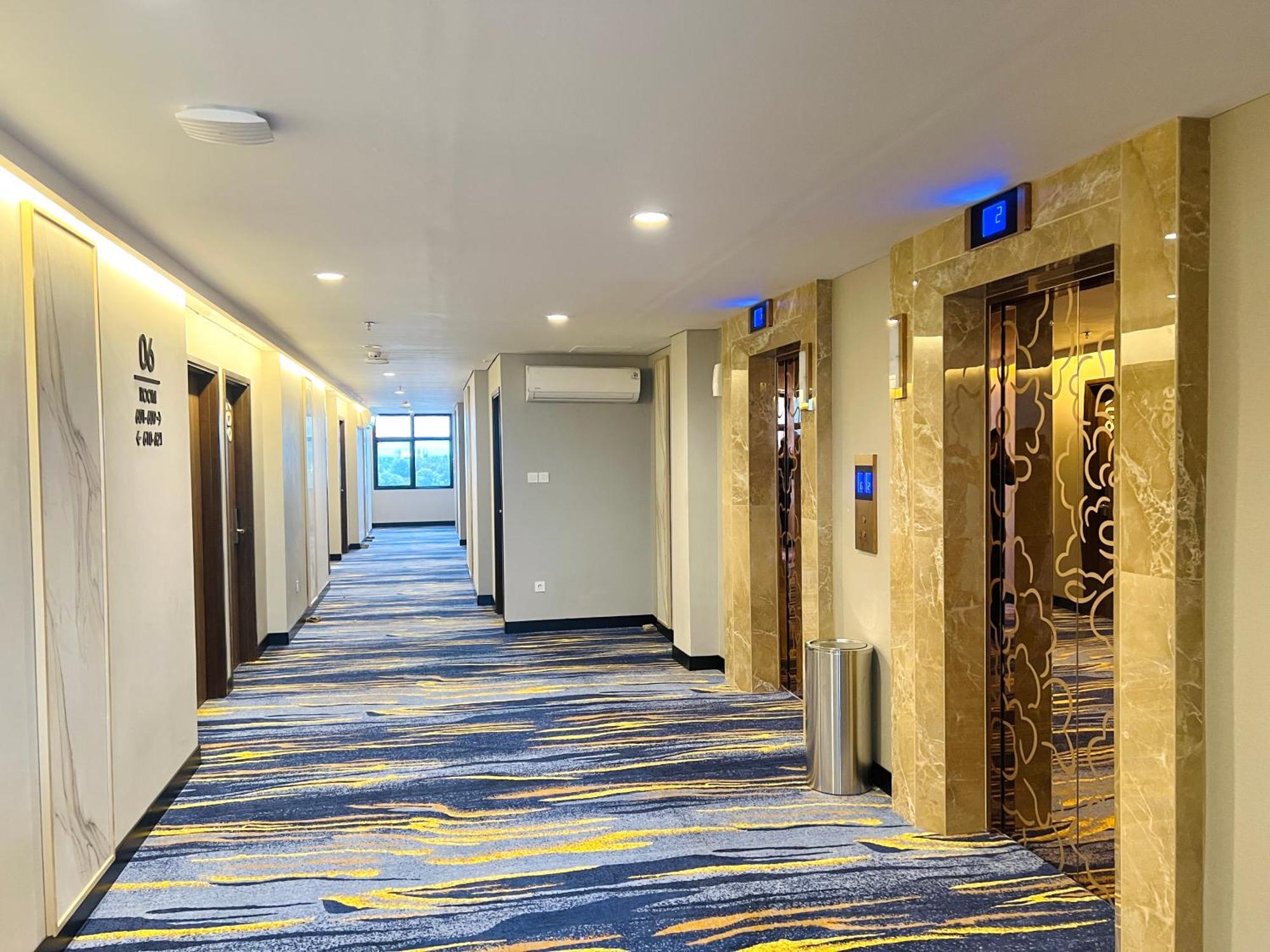 D'Primahotel Airport Sultan Hasanuddin Makassar Sudiang 外观 照片